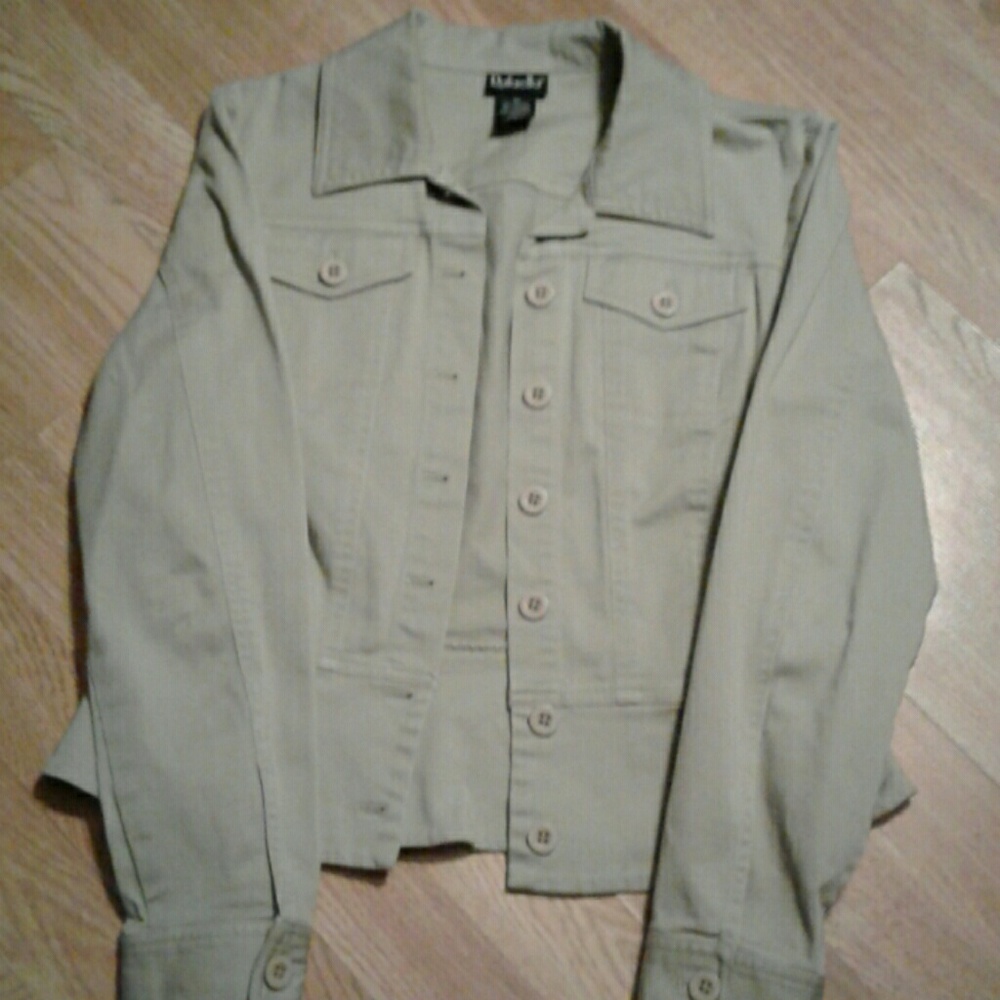 Cute tan jacket